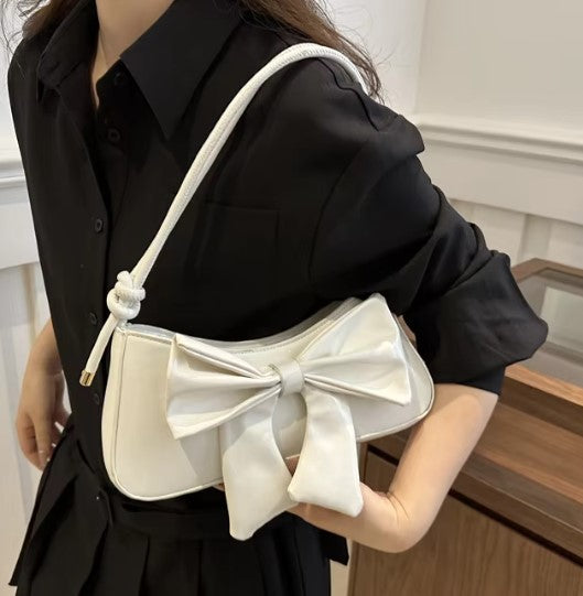 White Structured Handheld Bag